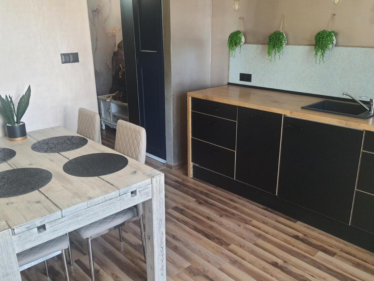 Apartament Nad Fontanna Appartement Malbork Buitenkant foto
